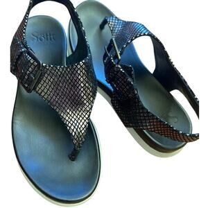 Sofft Women's Sandals Size 6.5 Black Silver Snakeskin Print T-Strap Shoe Comfort